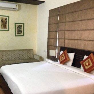 Hotel Rockland Plaza, Gurgaon 2